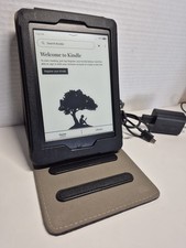 Amazon Kindle 11th Generation 6inch 16 GB, Model: C2V2L3 picture