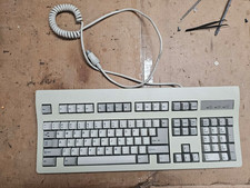 Clean Retro Vintage Honeywell 101WN63S-1E Keyboard 5-Pin DIN AT PC 94 Key Tronic picture