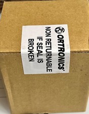 Ortronics TRACJACK MM,Dual 3 Trackjack Holes  42100009-00. (Box 20) picture