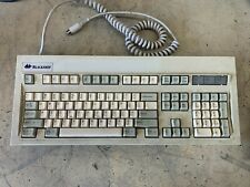 Vintage Keytronic E03435 Keyboard PC/AT VT Switch FCC ID:CIG8AVE03435 picture