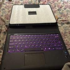 KeBix KB-039 Wireless Keyboard & Case for iPad 3/4/5 Generation  picture