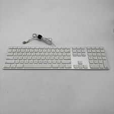 Apple Wired Keyboard with Numeric Keypad, A1243, MB110LL/A picture