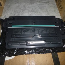 GENUINE HP 16A Black LaserJet Pro Printer Toner - Q7516A - For 5200 picture
