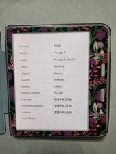 Rakuten Kobo Libra colour eBook Reader 7in 32GB Wi-Fi White with case Bundle picture