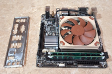 Gigabyte GA-H81N Motherboard Kit CPU i5 4590 3.3GHz 4GB DDR3 Noctua Fan IO Plate picture