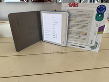 Kobo Libra Colour eBook Reader bundled with Kobo SleepCover case, 32gb…..MINT picture