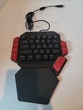 MageGee One Handed Professional Gaming Keyboard, RGB Backlit 35 Keys Mini Wired picture