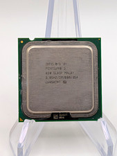 Intel Pentium D 820 SL8CP Dual-Core 2.8GHz 2MB 800MHz LGA775 CPU picture