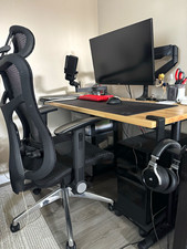 Streaming/Gaming PC Value Bundle (Desk, Chair, Monitor, and More Included) picture
