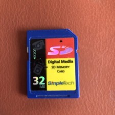 SimpleTech Digital Media PC CARD Flash Storage 32MB picture