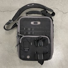 Oakley CHECKPOINT Vertical Computer Laptop Black Padded Messenger Bag Office EUC picture