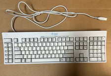 Sun Microsystems P/N 320-1366-03 320-1366 Wired Keyboard picture