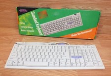 Belkin (F8E223) PS/2 Wired White Standard 104-Key Keyboard *READ*  picture