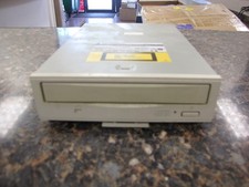 1995 Apple Computer CR-504-K  AppleCD 600i CD-ROM - IK09 picture