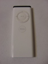 GENUINE APPLE TV REMOTE MODEL A1156 picture
