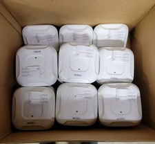Lot of 32 Cisco Aironet 3700 Dual Band Access Point AIR-CAP3702I-B-K9 picture