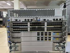 HPE SN8600B 4-Slot SAN Director W/ 2x CPX6 & 2x FC32-48 & 2x CR32-4 & 2x AC PSU picture