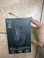 Razer Naga V2 HyperSpeed Wireless MMO Gaming Mouse: Ergonomic Design 19 Buttons picture
