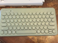 HeyDay Green Compact Wireless Keyboard - New Item - Open Box - Bluetooth/USB picture