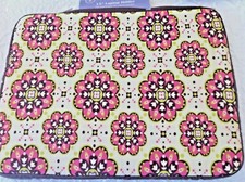CUL-DE-SAC 15 INCH LAPTOP HOLDER CASE ZIPPER PINK GREEN FLOWERS 11 X 14 1/2 NWT picture