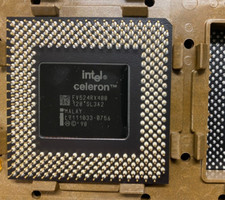 Vintage & NEW Intel Celeron 400 CPU FV80524RX400 SL3A2 RARE INTEL original box picture
