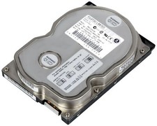 Fujitsu MPE3043AE 4.3GB 5.4K RPM 3.5in Internal HDD ATA IDE PATA picture