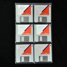 Quark Xpress 3.1 Floppy 3.5 Diskette Software Set for Mac OS or Windows picture