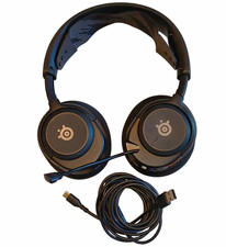 SteelSeries Arctis Nova 3 Wired USB Boom Mic Dual Over-Ear Black picture