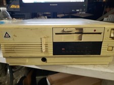 Leading Edge DC-2010E Beig Computer 5.25