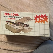 Vintage Personal Diskette Storage Computer Disc DS-100L Original Case Never Used picture