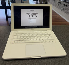 Apple MacBook Unibody 13.3