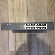TP-LINK Technologies  (TL-SF1016DS) 16-Ports Switch 10/100 picture