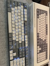 Satechi Slim X1 Bluetooth Backlit Keyboard Space Gray, Multi-Device Sync picture