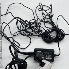 Original OEM Toshiba Adp – 15 EH Power Adapter Output 10 V – 1.5 amp picture