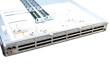 Sun Oracle 7052969 36-PORT QSFP Data Center InfiniBand Switch w/ F&B Rails picture