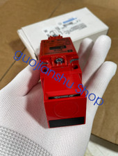 1PCS NEW Telemecanique XCSA711 Limit switch Fast delivery Via DHL or FEDEX picture