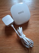 Eero 6 Extender WiFi 6 Dual-Band Mesh Range Extender Q010001 With OEM Adapter picture