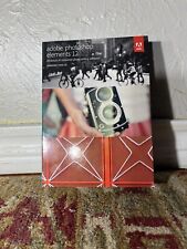 Adobe Photoshop Elements 12 For Mac and PC w/Serial Number Retail Box picture