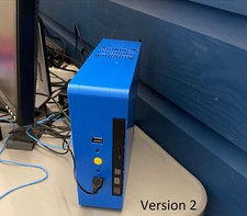 Custom Color Win98 Gaming Computer (Version 2) picture