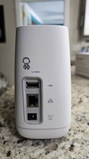 Vivint SM2.2W10 Wireless Router White Ethernet RJ-45 USB Port picture