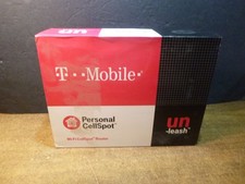 NIB T-Mobile TM-AC1900 ASUS Personal CellSpot Wi-Fi Dual Band Wireless Router picture
