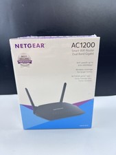 NETGEAR AC1200 1000Mbps 4 Ports 300Mbps Dual Band Gigabit Smart Router (R6230) picture