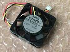 1pcs  Nidec U40X12MHZ7-52 3-wire 12V 0.10A  4cm 3pin for projector fan picture