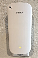 D-Link AX1800 Mesh Wi-Fi 6 Range Extender (DAP-X1870) picture