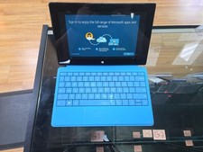 READ Microsoft Surface Pro Tablet 1601 Black/Blue (Y0926-1012)  picture