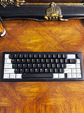 CREAMY AF CUSTOM MECHANICAL 65 PERCENT GAMING KEYBOARD (Check Description) picture