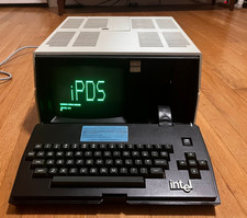 Vintage Intel iPDS-100 Development System EMV-51 iUP-F87/51 Manuals Powers On picture