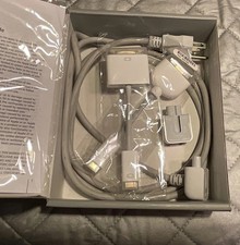 Apple 65W Power Adapter M8943LL/A for MacBook 24.5V 2.65A White picture