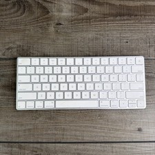 GENUINE Apple Magic Keyboard 2 Wireless A1644 Rechargeable Tested picture