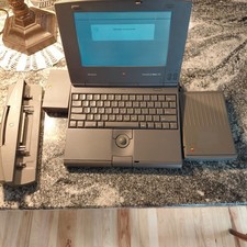 Macintosh PowerBook Duo 230 W/ Minidock Duo M7780, Plus Extra TESTED DESCRIPTION picture